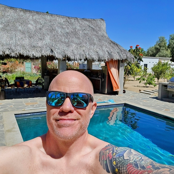 Meet your Posher, Clay - Picture 2 of 2